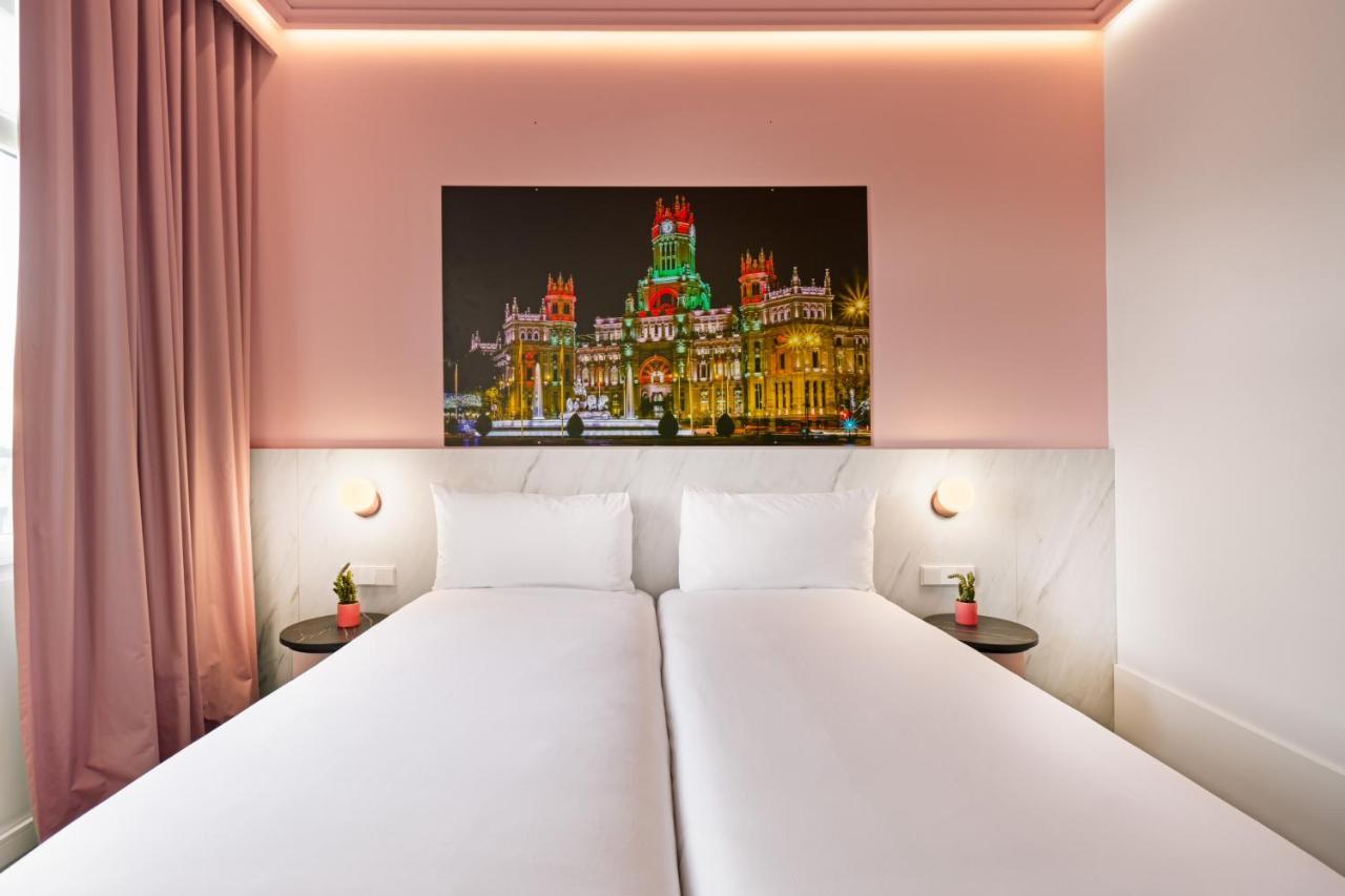 Ikonik Gran Via Hotell Madrid Exteriör bild