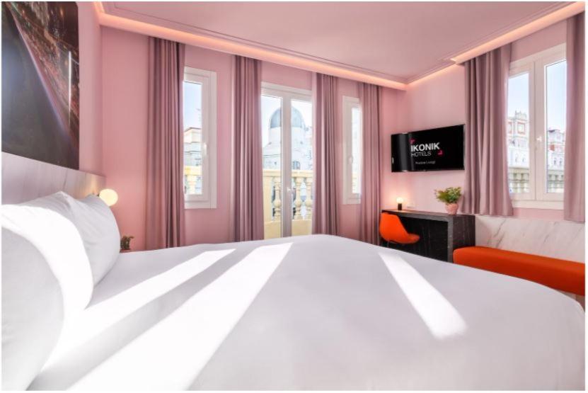 Ikonik Gran Via Hotell Madrid Exteriör bild